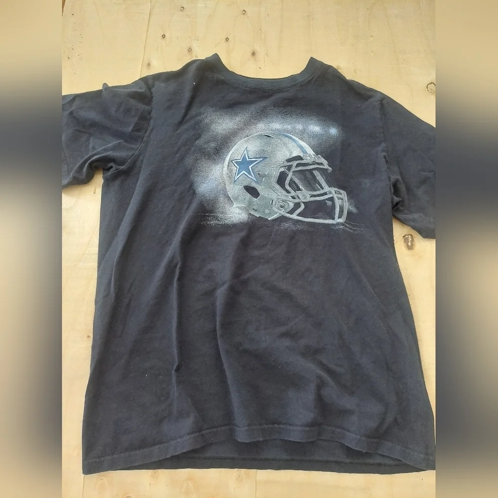 Nike Cowboys T Shirt MEN XL Dri Fit NFL FOOTBALL TEE. (A)